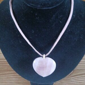 Cute pink leather string w/pink heart shape stone choker necklace
